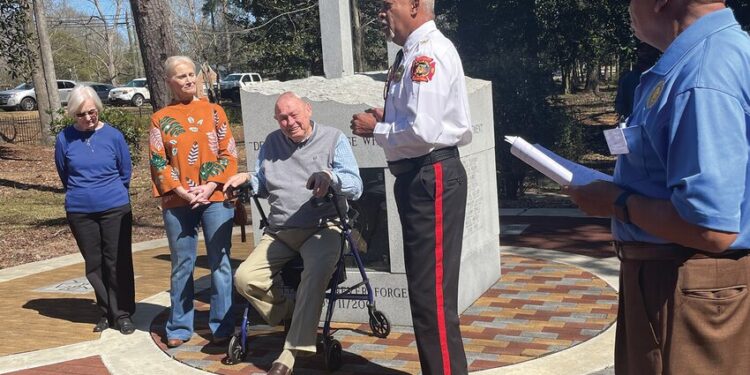 Veterans honor Mr. Flanders at Pinebrook Park - The Crossroads Chronicle